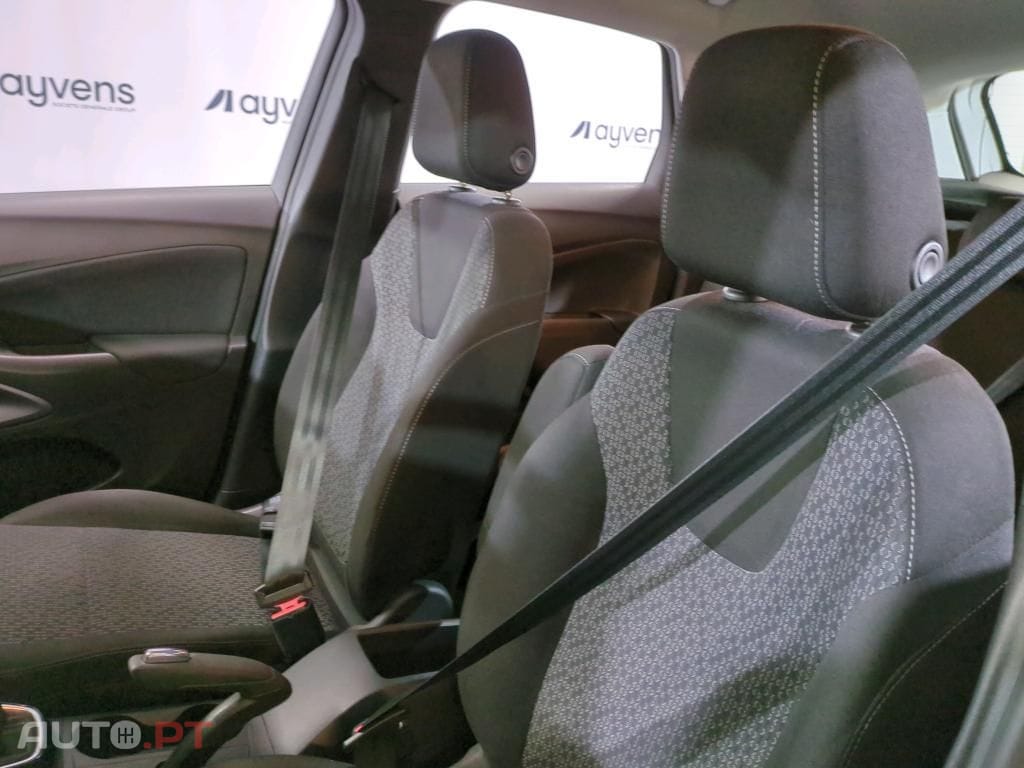 Opel Crossland 1.2 Business