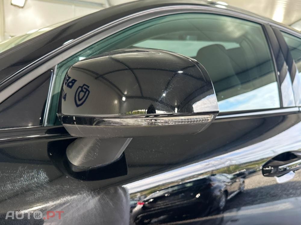 Volvo XC40 Recharge 82 kWh Twin Motor Ultimate