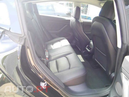 Tesla Model 3 Long Range AWD Dual Motor