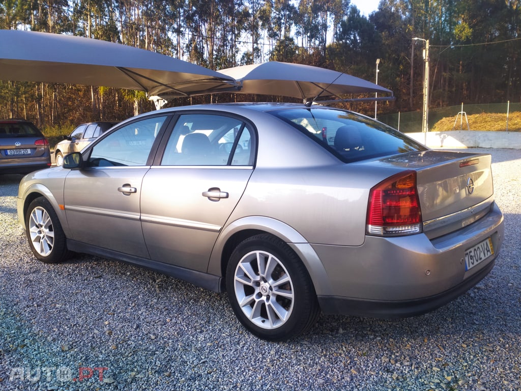 Opel Vectra C 2.2 DTI 16V