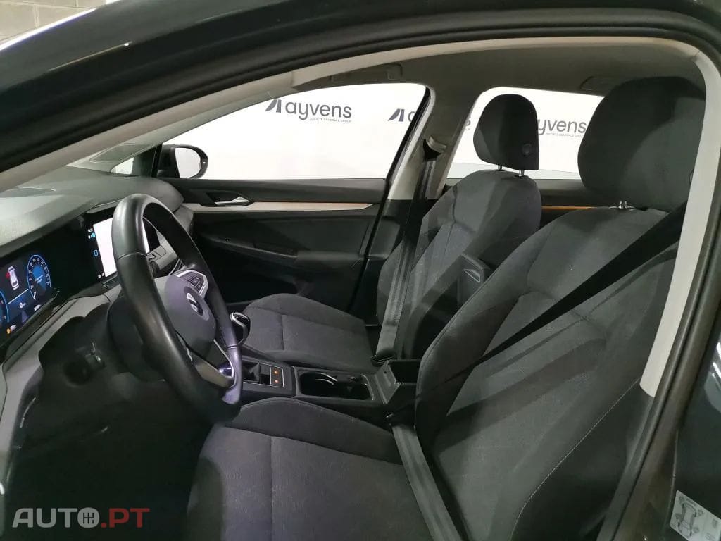 Volkswagen Golf Variant 2.0 TDi Conceptline