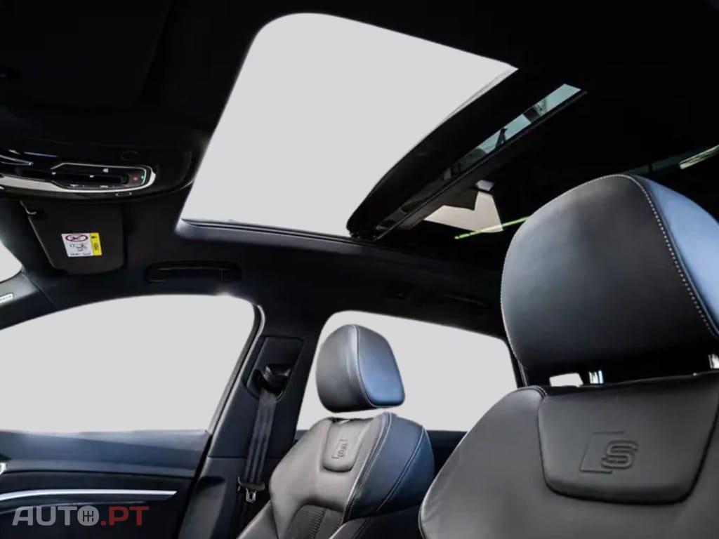 Audi E-Tron S BLACK I.V.A DEDUTÍVEL 