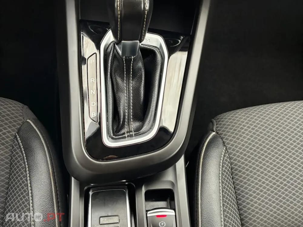 Renault Arkana 1.6 E-Tech Intens