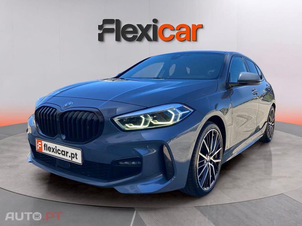 BMW 118 i Pack Desportivo M Auto
