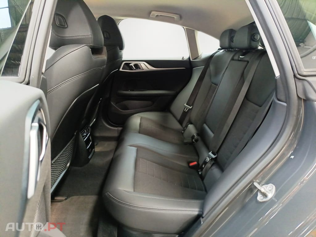 BMW i4 eDrive35