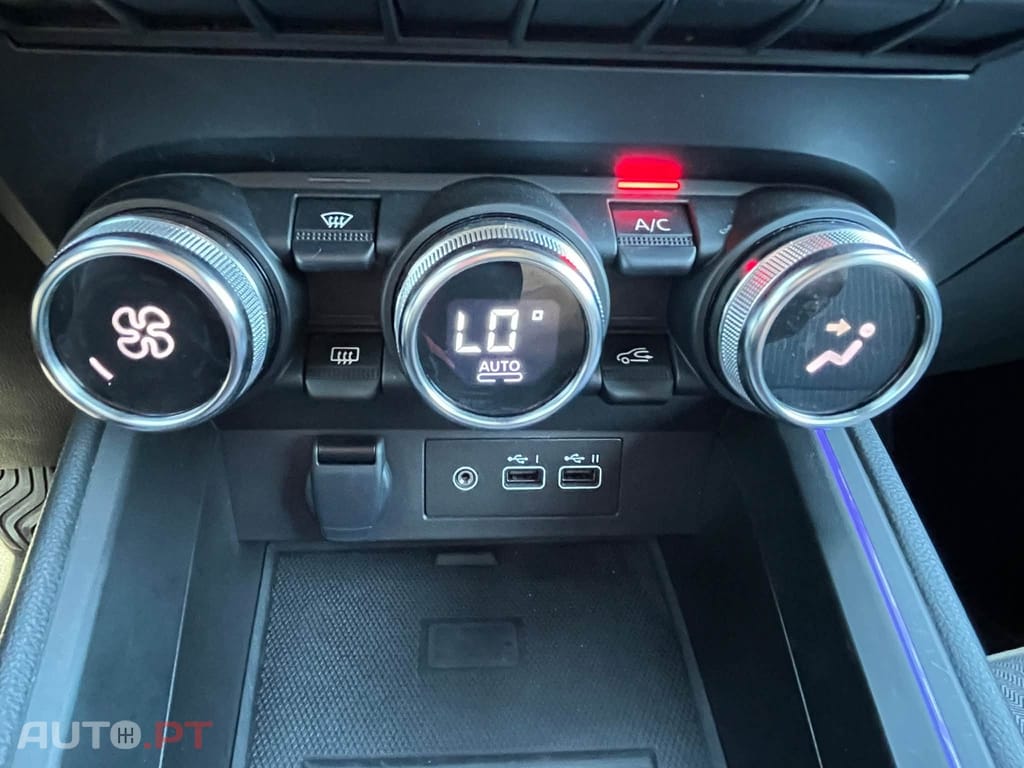 Renault Clio 1.0 TCe Techno Bi-Fuel