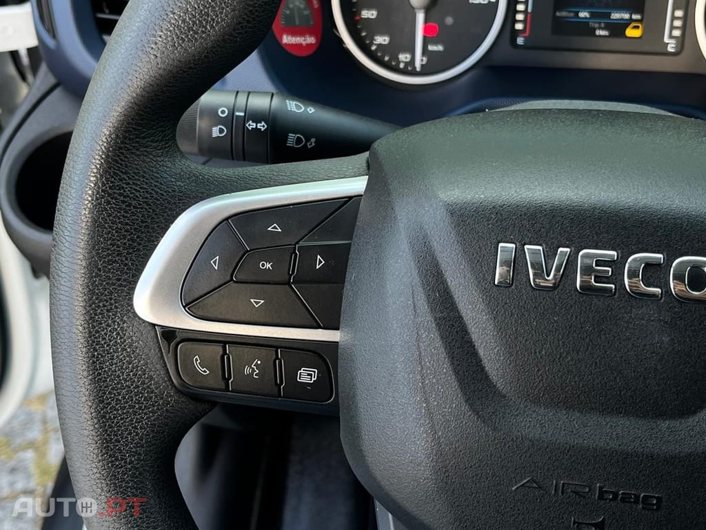 Iveco Daily 3.0  PLATAFORMA