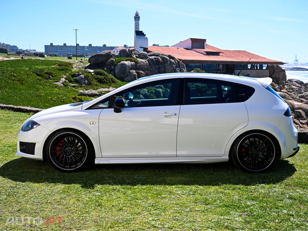 Seat Leon 2.0 TSi Cupra R