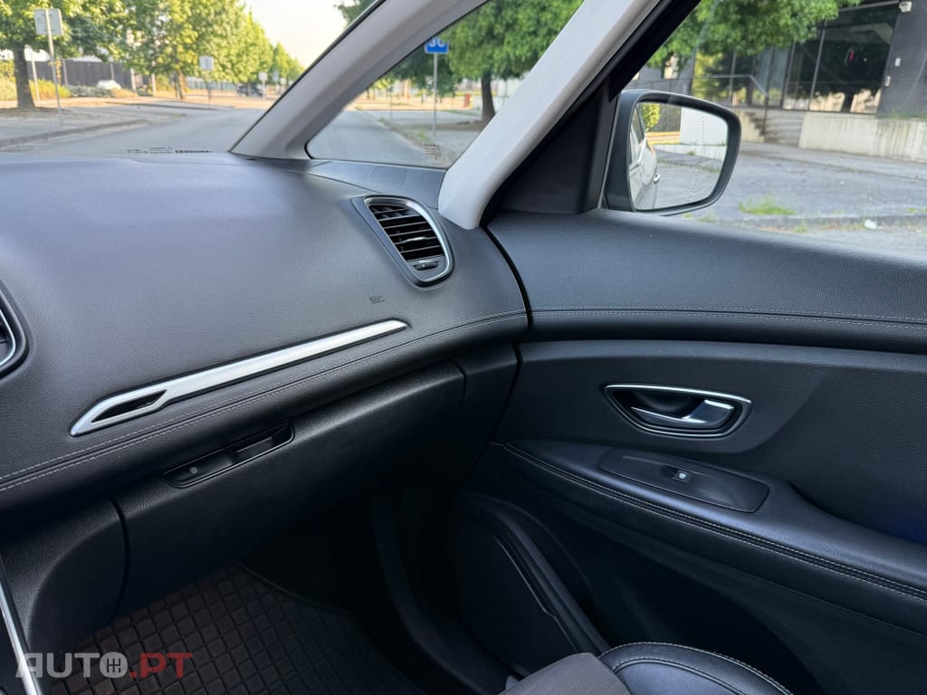 Renault Grand Scénic 1.5 dCi Luxe SS