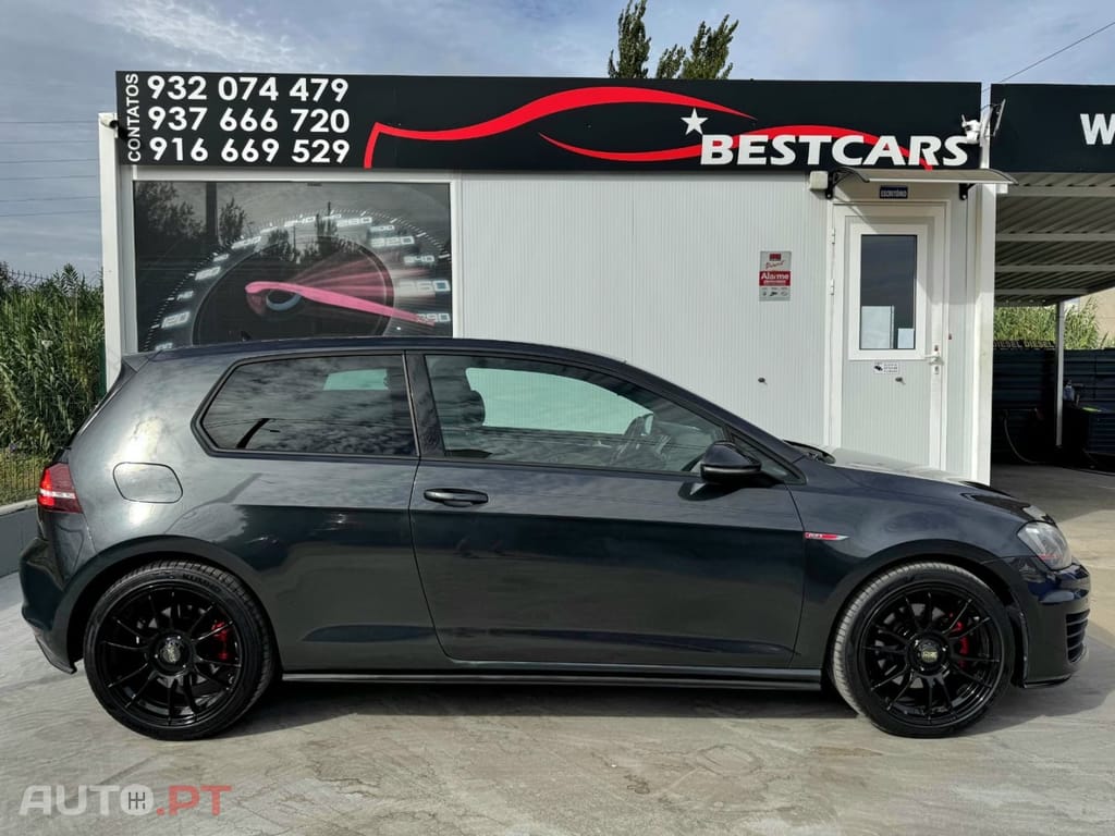 Volkswagen Golf 2.0 TSI GTI