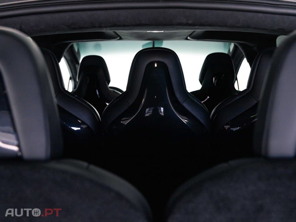 Tesla Model X P100D