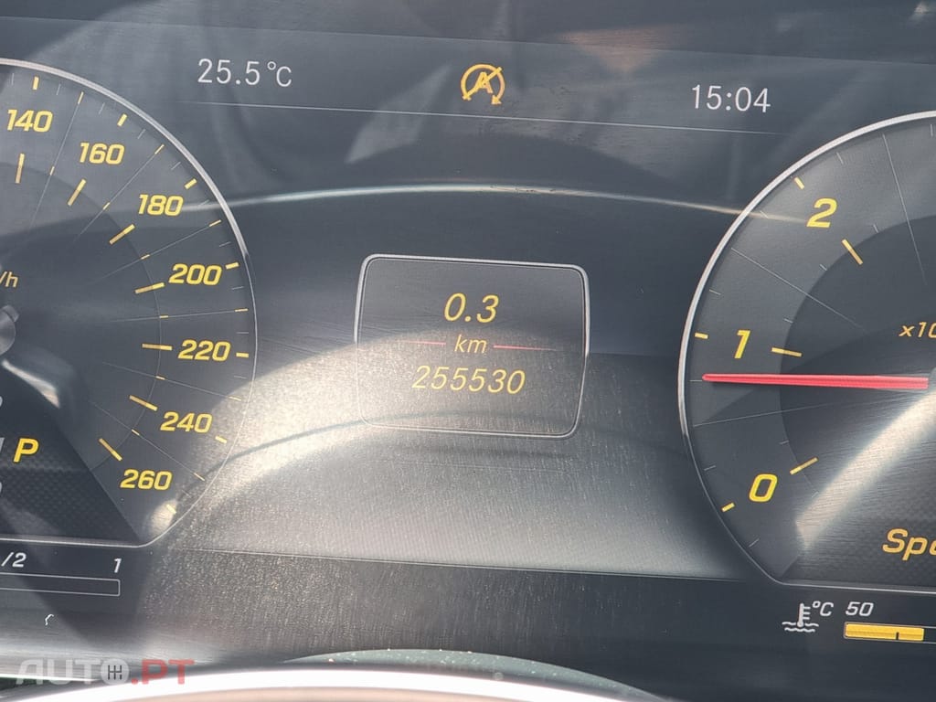 Mercedes-Benz E 220 d AMG