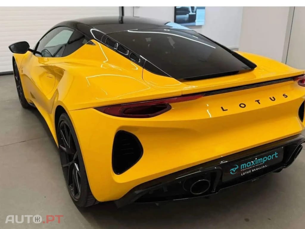 Lotus Emira V6 First Edition
