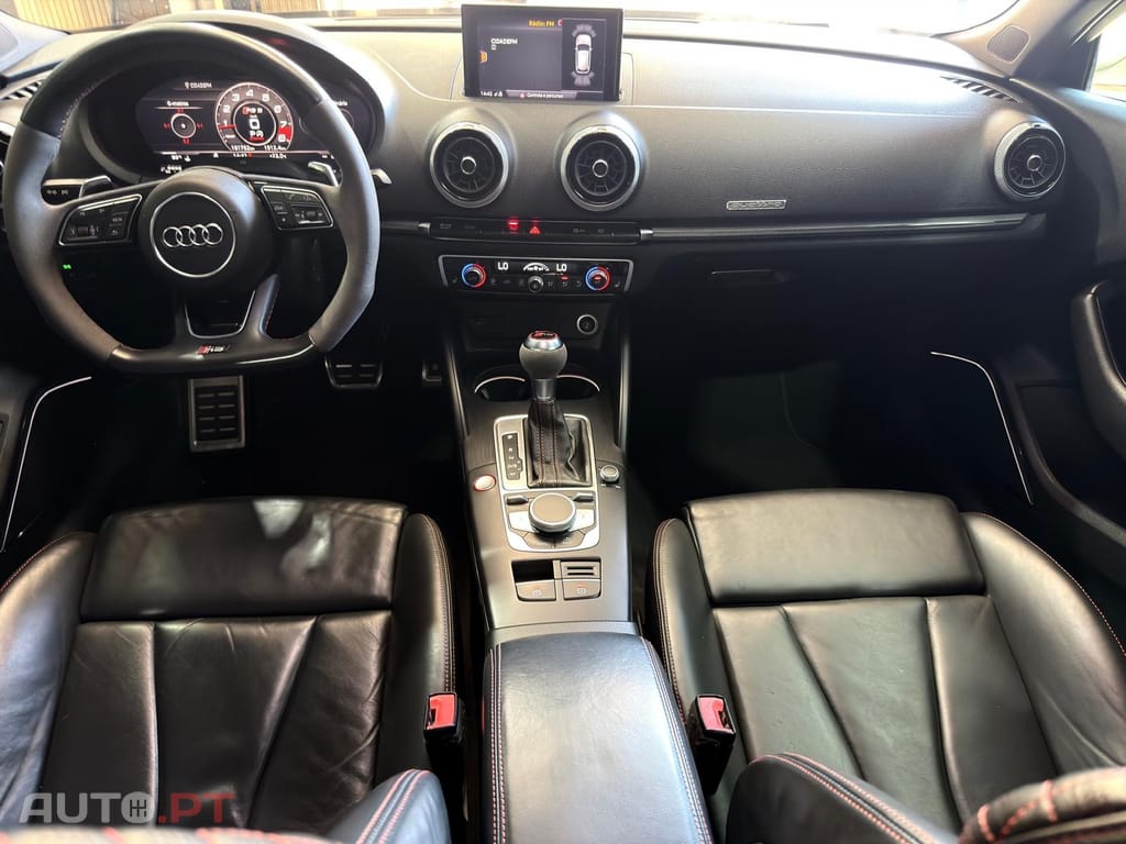 Audi RS3 Sportback 2.5 TFSI quattro S tronic