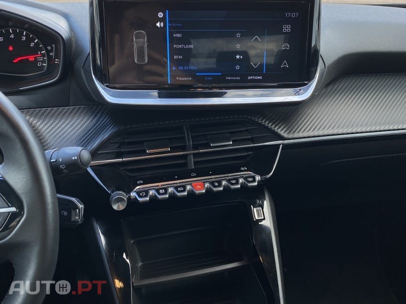 Peugeot 2008 1.2 PureTech Active Pack