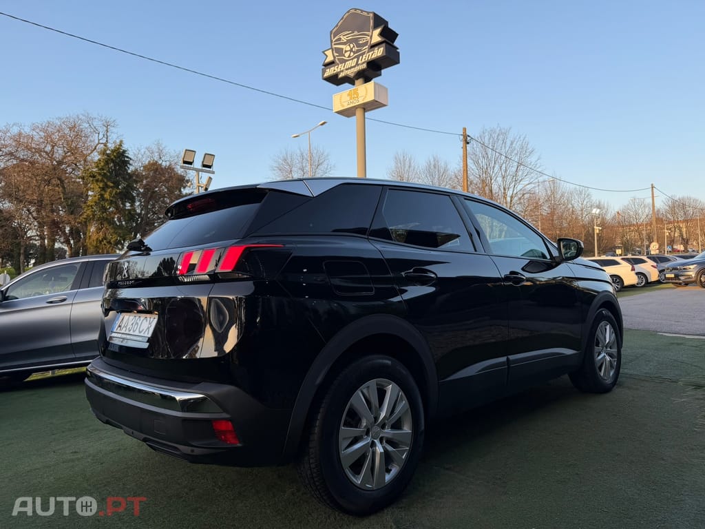 Peugeot 3008 1.5 BlueHDi Active