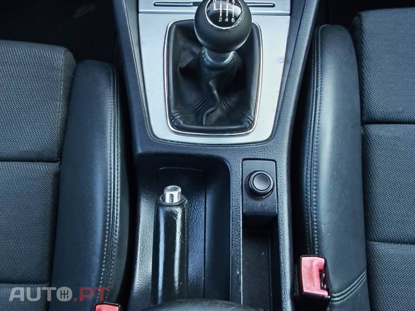Audi A4 2.0 TDI S-line