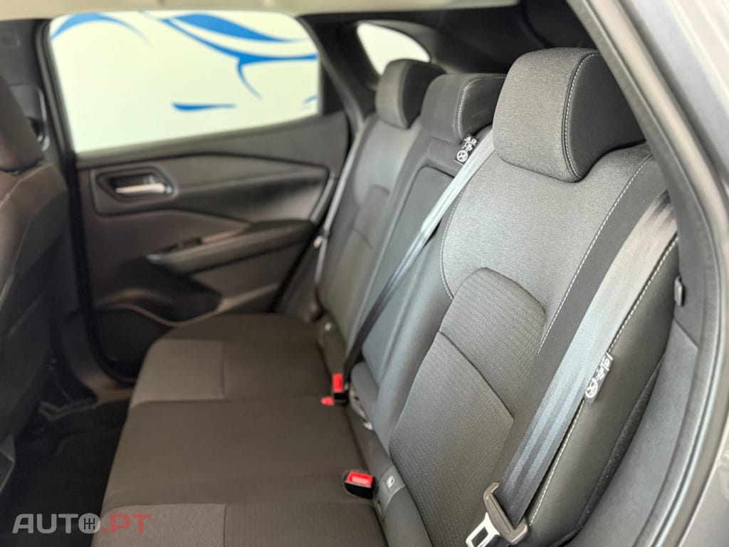 Nissan Qashqai 1.3 DIG-T N-Connecta LED Xtronic