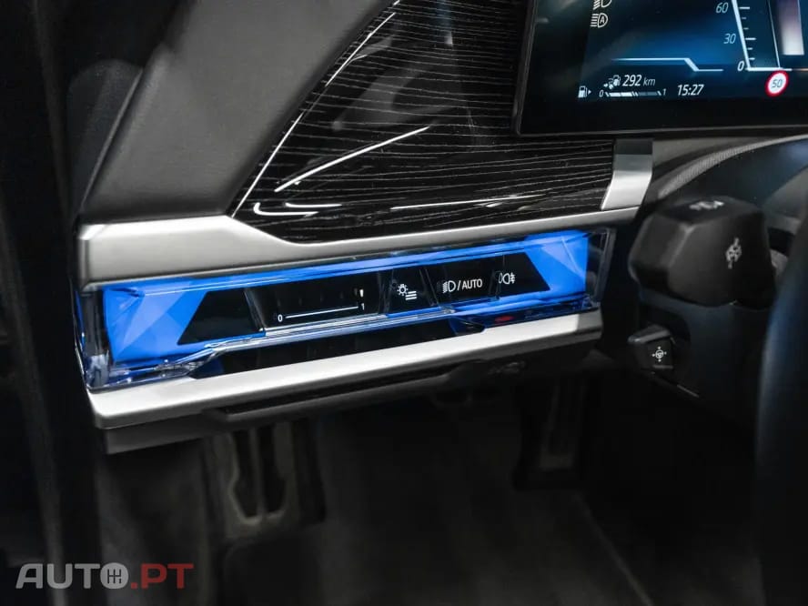 BMW 750 750e xDrive Pack Desportivo M