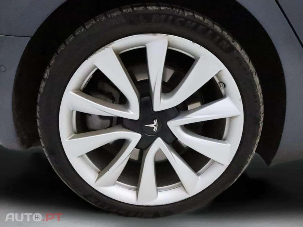 Tesla Model 3 Standard RWD Plus 60kWh