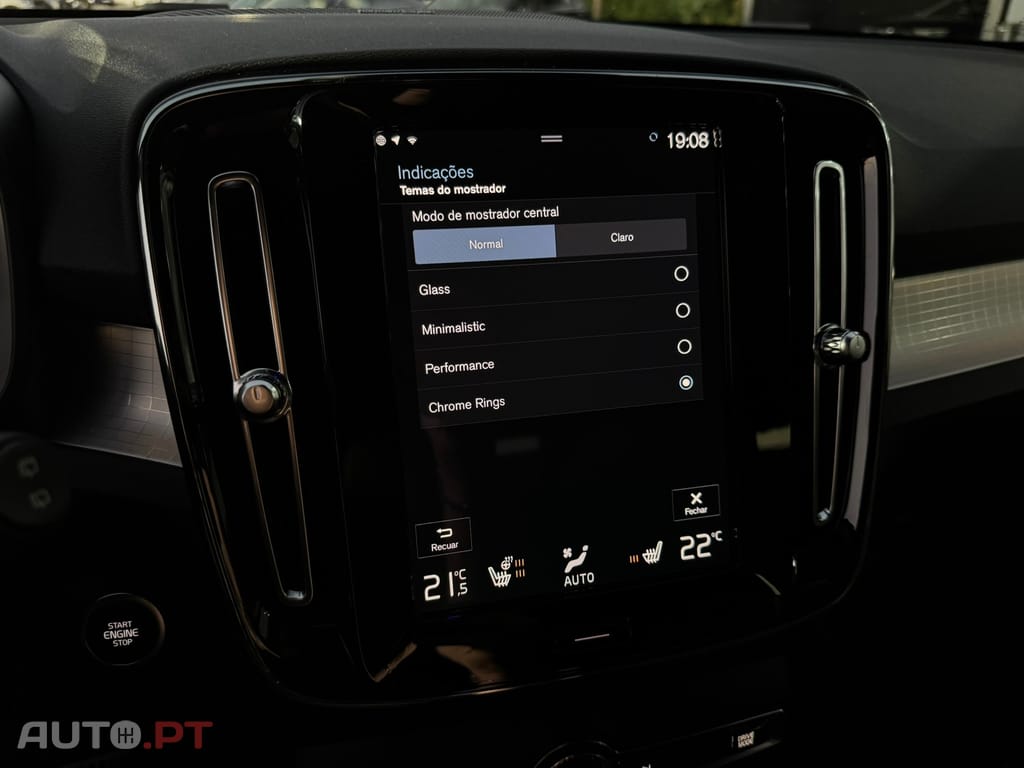 Volvo XC40 1.5 T4 PHEV Plus Dark