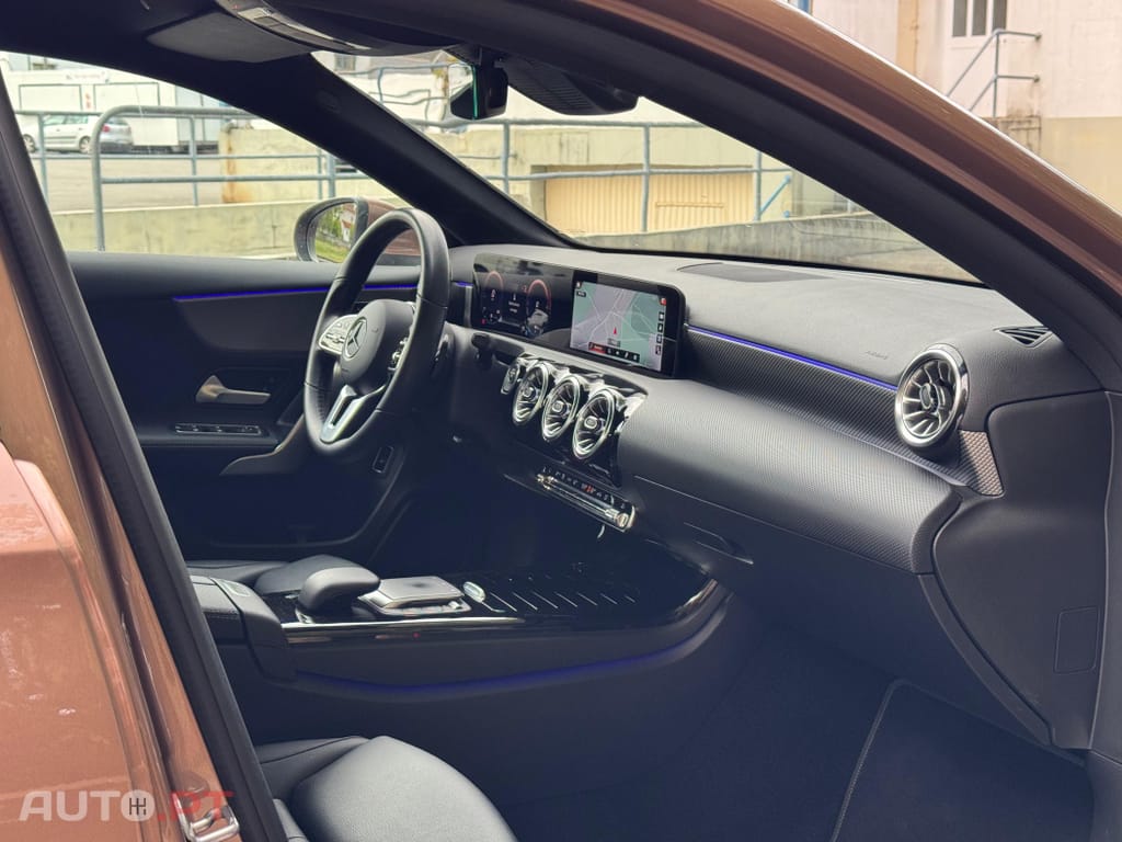 Mercedes-Benz A 250 e Progressive