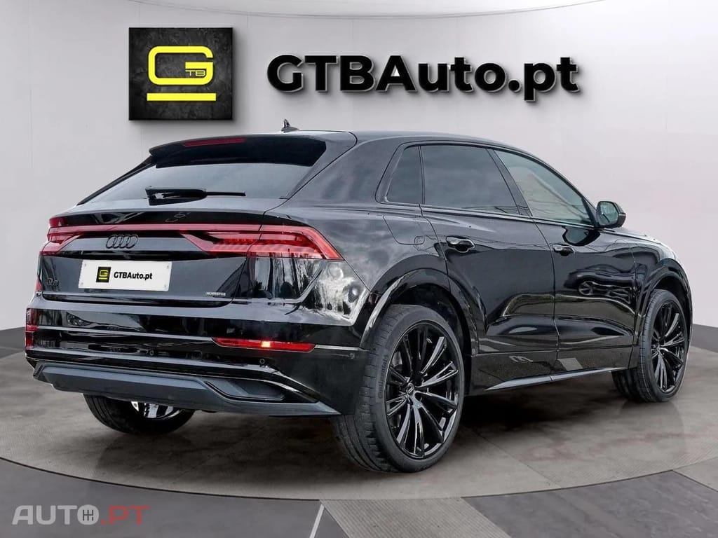 Audi Q8 55 TFSIe quattro B&O 