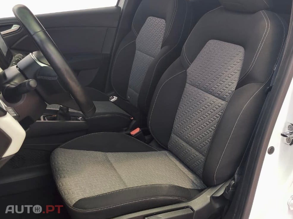 Renault Clio 1.0 TCe Limited Bi-Fuel