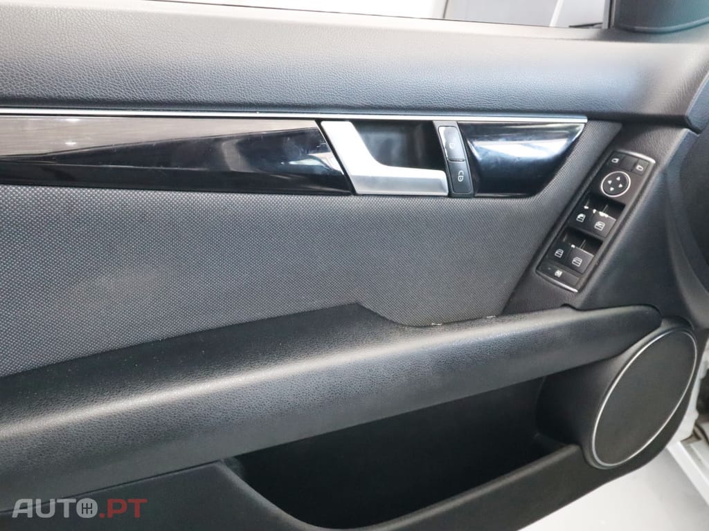 Mercedes-Benz C 220 CDi Classic BlueEfficiency