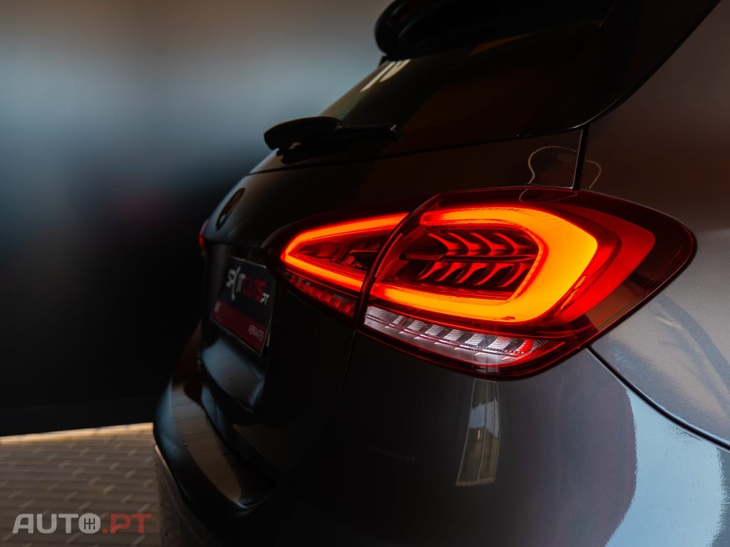 Mercedes-Benz A 180 d AMG Line Aut.