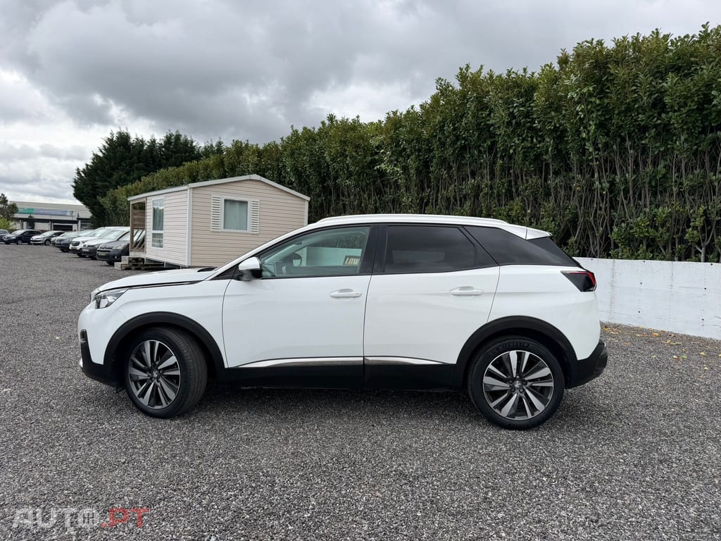 Peugeot 3008 1.2 PureTech Allure