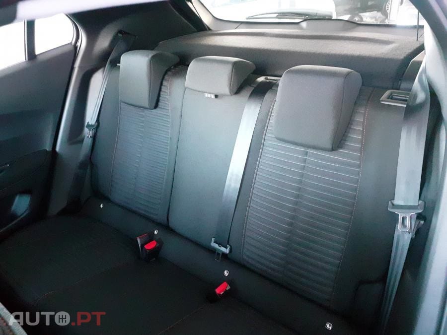 Peugeot 2008 1.5 BlueHDi Active Pack