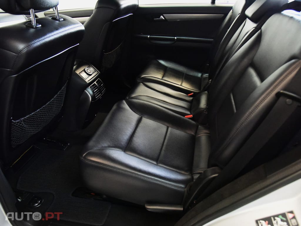 Mercedes-Benz R 300 CDi BlueEfficiency