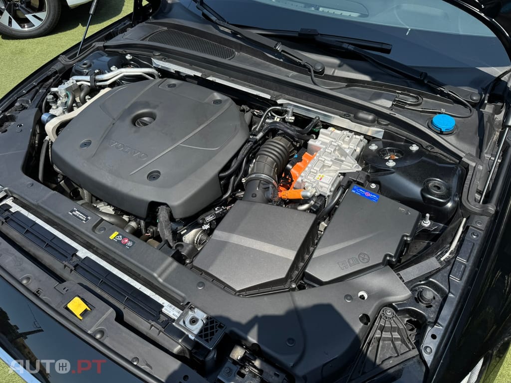 Volvo V60 2.0 T6 AWD TE Inscription Expression
