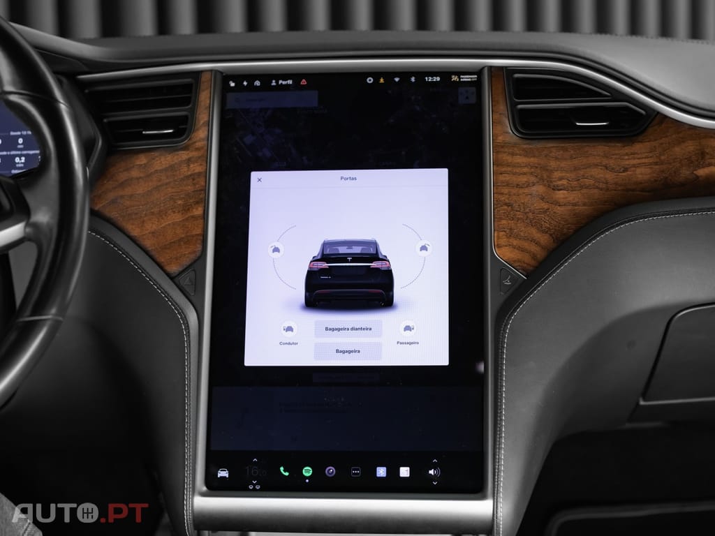 Tesla Model X Ludicrous Performance