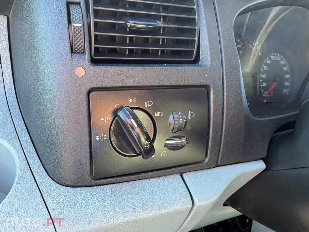 Ford Transit 350L EF 2.4 TDCi CD