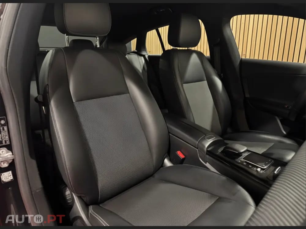 Mercedes-Benz CLA 200 d Shooting Brake AMG Line Aut.
