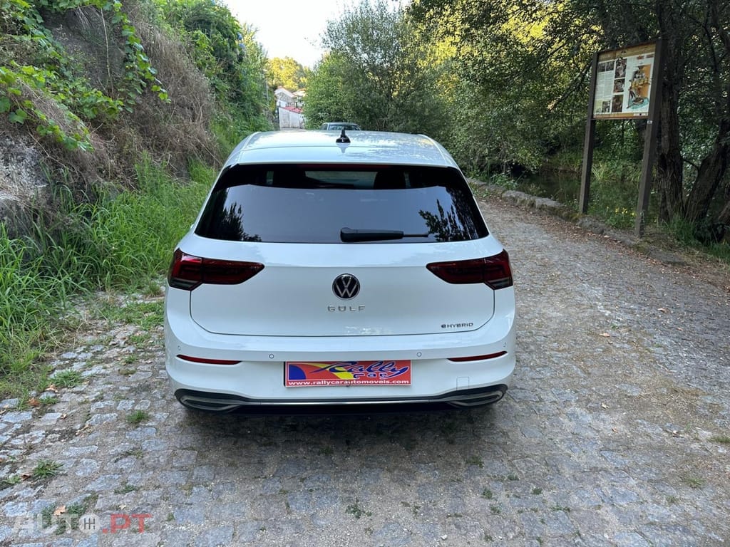 Volkswagen Golf 1.4 TSI e-Hybrid DSG