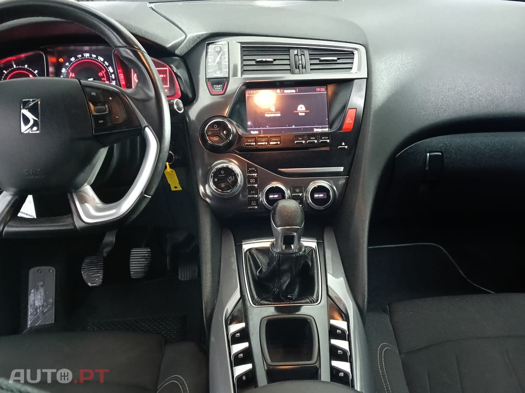 DS DS5 1.6 BlueHDi Chic