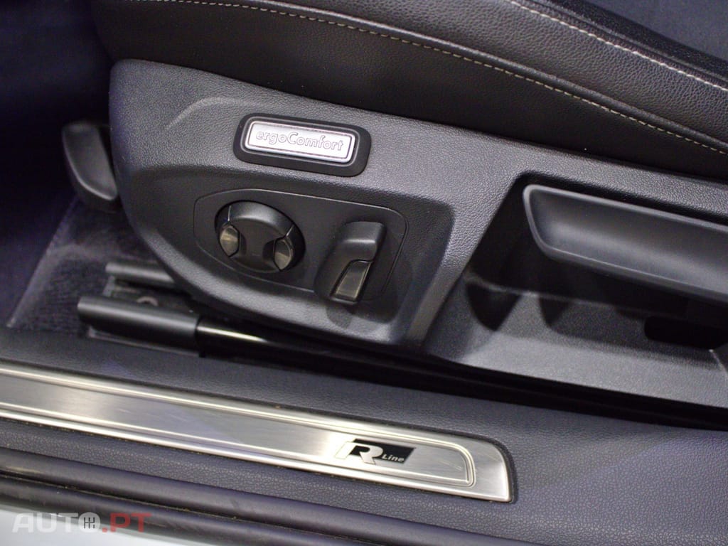 Volkswagen Arteon 2.0 TDI R-Line DSG 4Motion