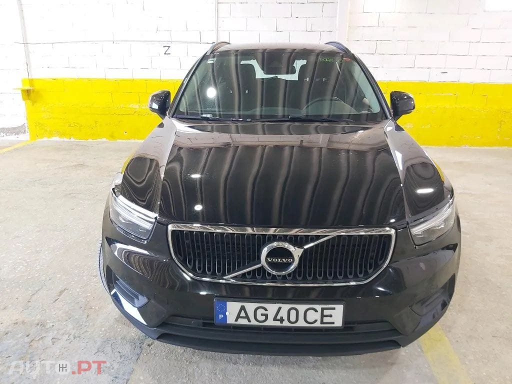 Volvo XC40 1.5 T2 Momentum Core Geartronic