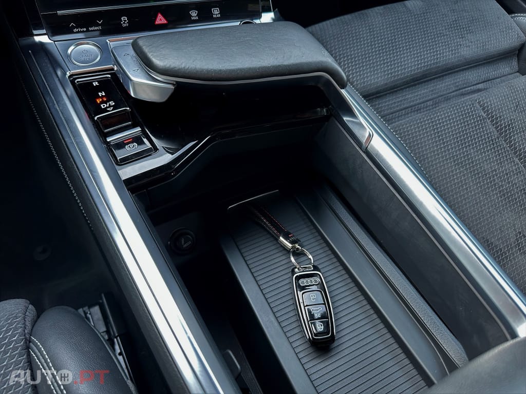 Audi E-Tron 55 quattro S line