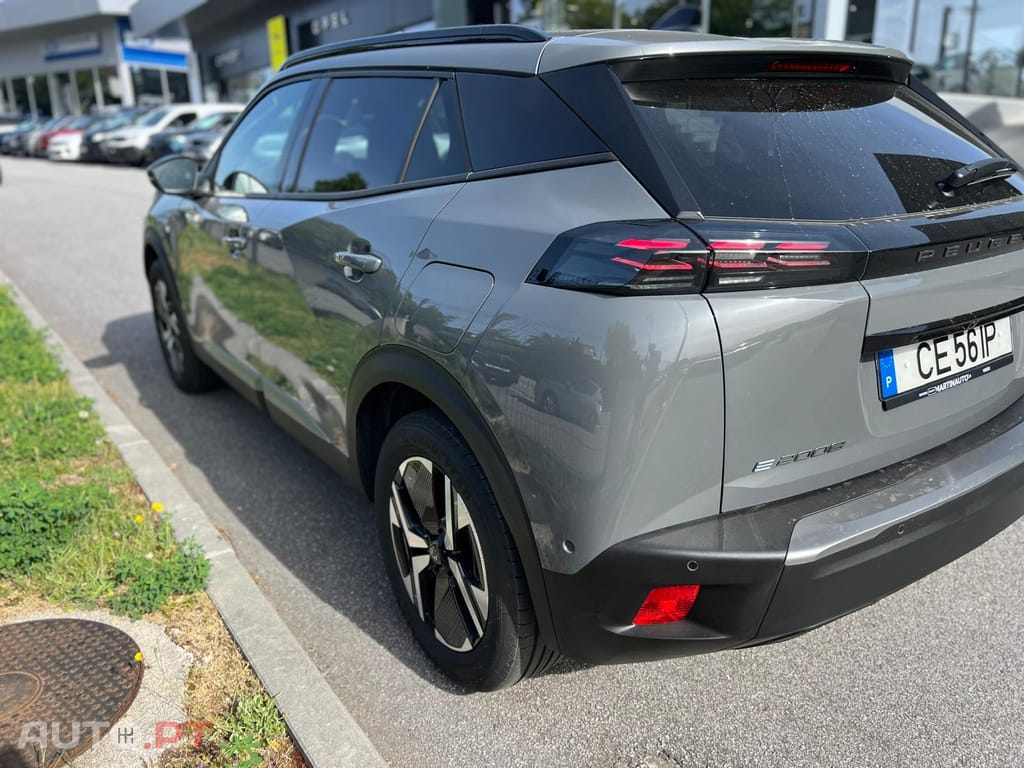 Peugeot E-2008 54 kWh Allure