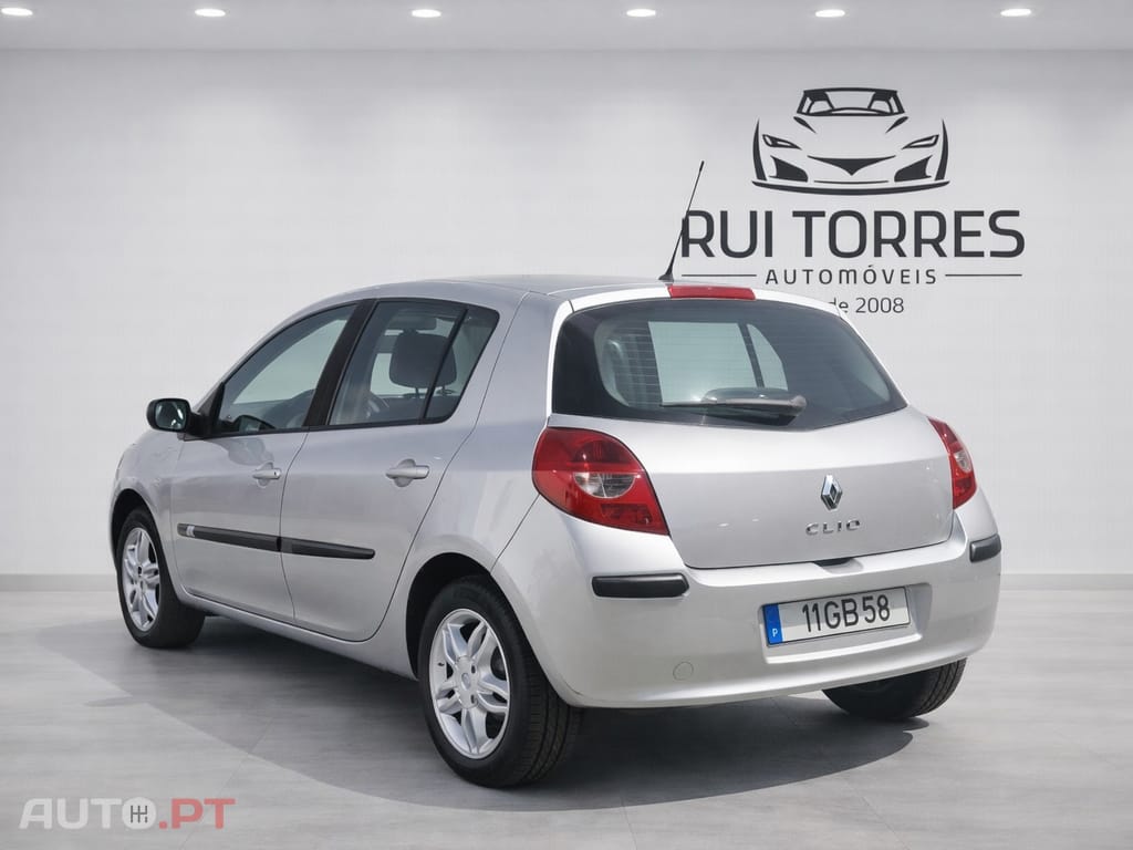 Renault Clio 1.2 16V Confort