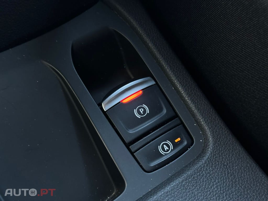 Renault Clio 1.0 TCe Intens CVT