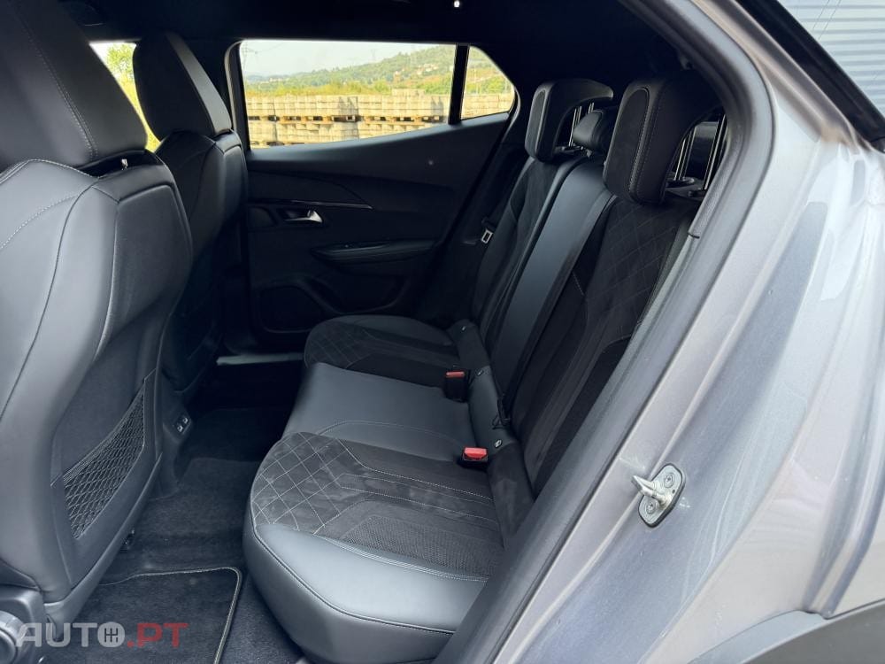 Peugeot 2008 1.2 PureTech GT Pack EAT8