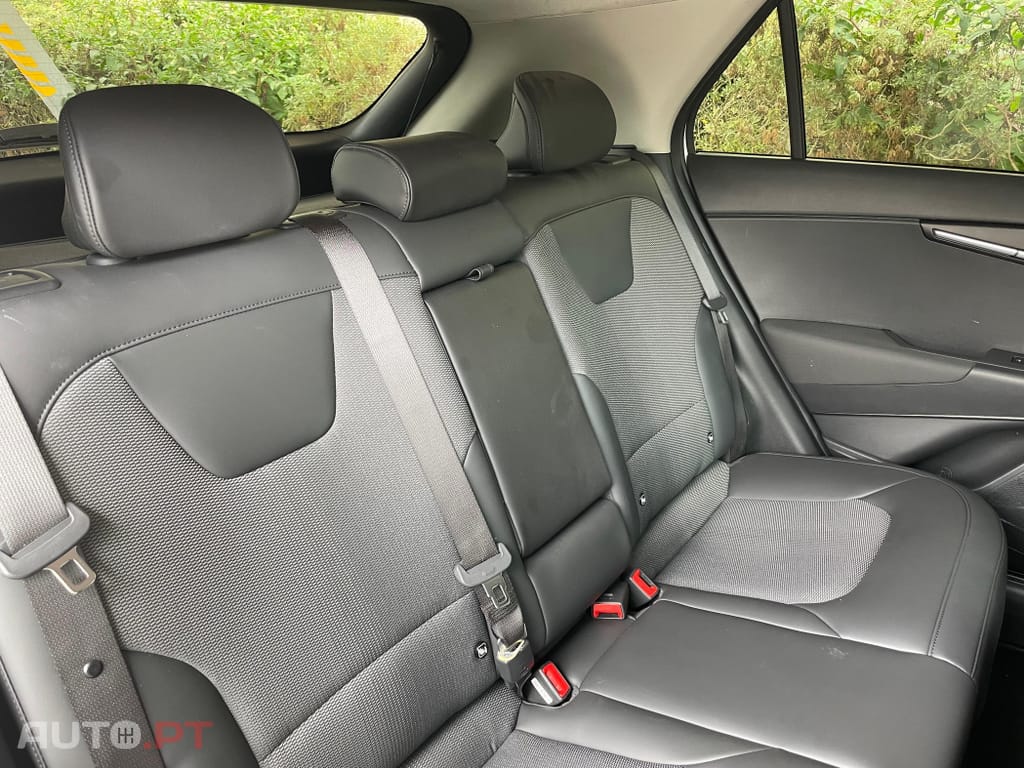 Kia Niro 1.6 GDi HEV Tech