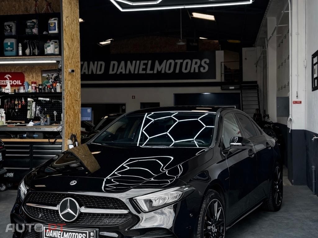 Mercedes-Benz A 250 e 8G-DCT AMG Line