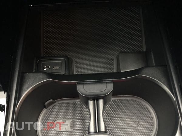 Mercedes-Benz A 250 e Progressive