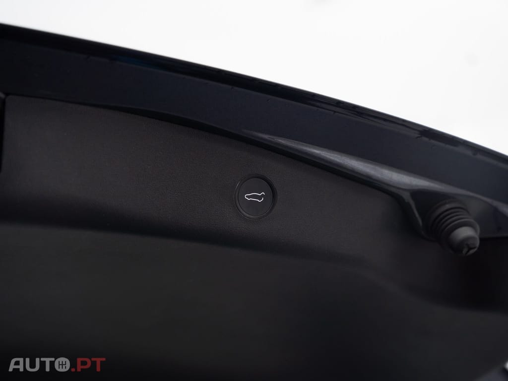 Tesla Model 3 Long Range Tração Integral